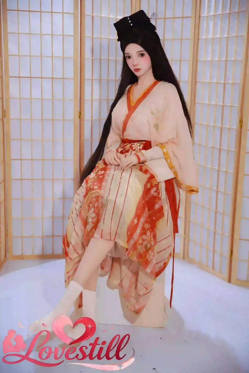 知的クール系の等身大ラブドール 166cm 高級TPE｜自立可能・ゼリー胸多穴・ステンレス新骨格（身長166cm・TPE製）｜Lovestill 正規品｜別アングル画像